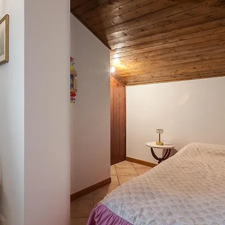 Lägenhet Trilocale Alpino Giomein Parcheggio Privato Davanti Alle Piste Breuil-Cervinia